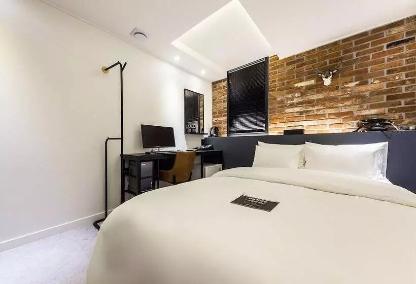 Hotel Eungam Chic