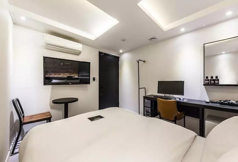Hotel Eungam Chic