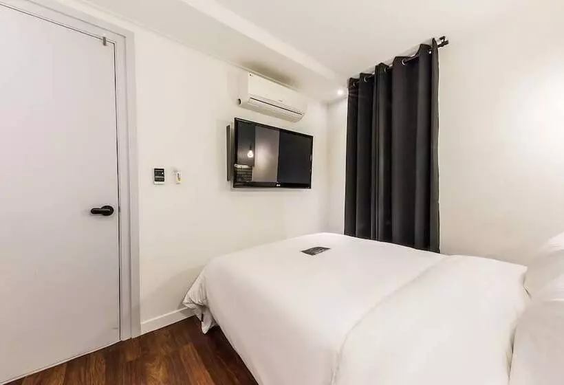 Hotel Eungam Chic