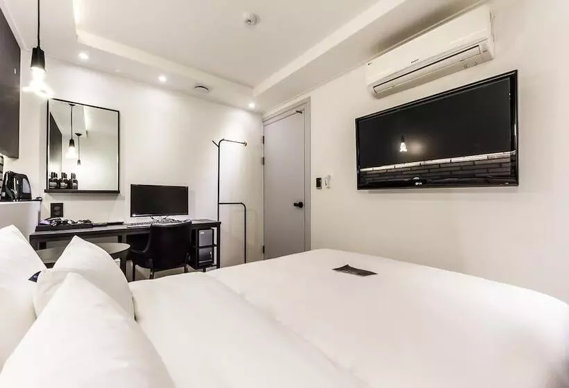 Hotel Eungam Chic