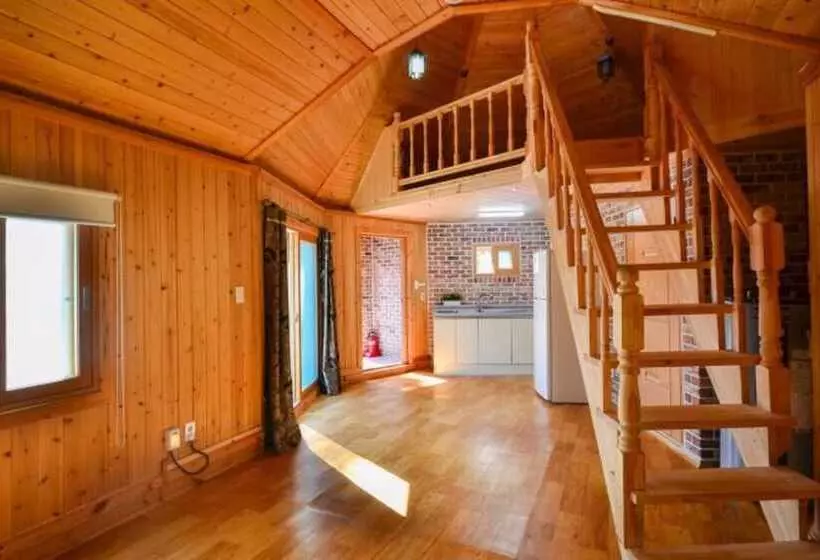 ホテル Gochang Finlanche Pension