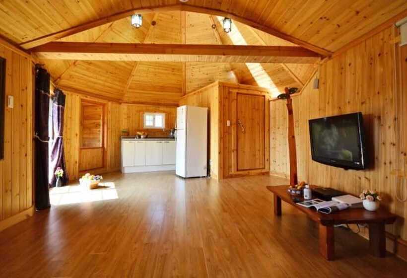 Hotel Gochang Finlanche Pension