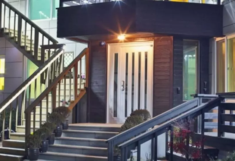ホテル Gyeongju Finrandia Pension