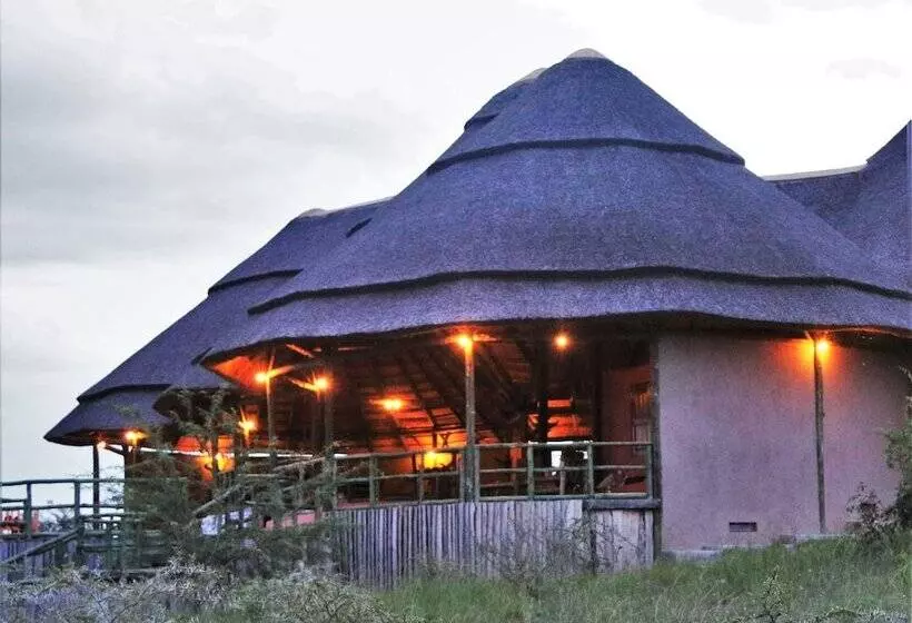 هتل Kasenyi Safari Camp