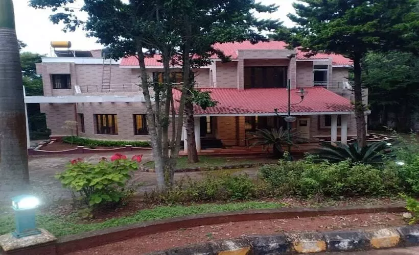 Hotelli Temple Tree Residence
