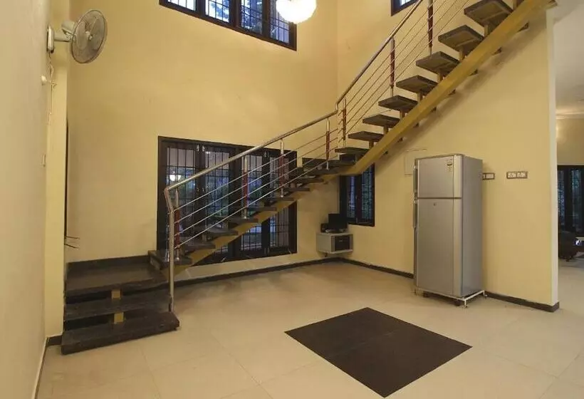 Hotelli Temple Tree Residence