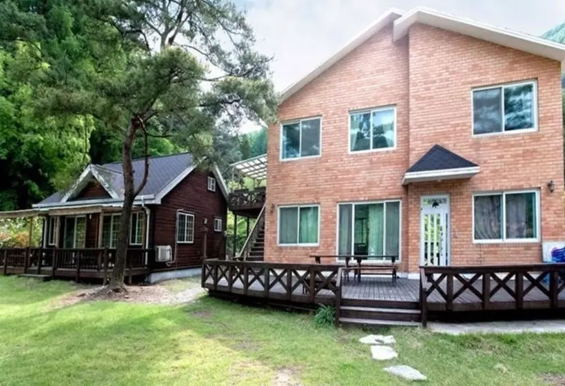 ホテル Yangpyeong Munaen Star Pension