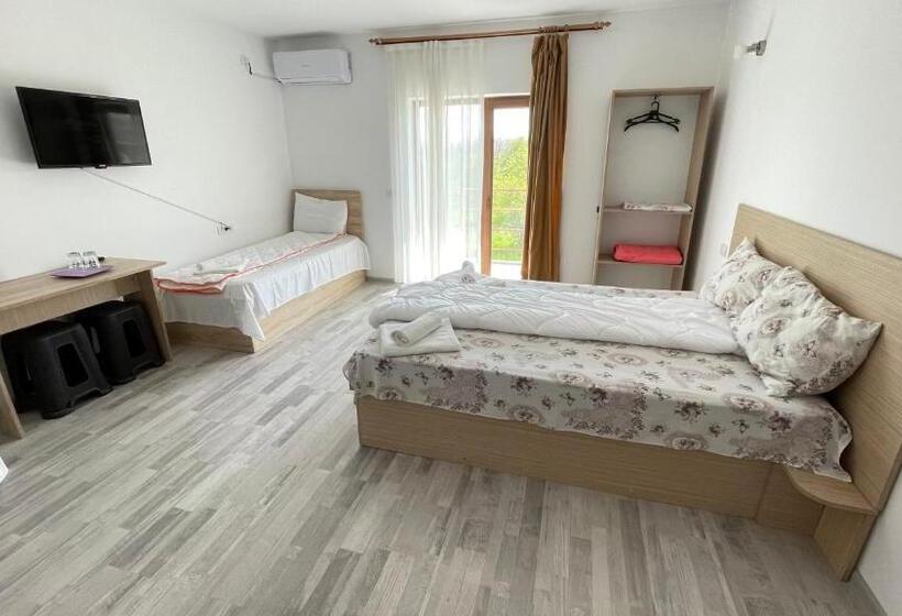 پانسیون Casa Gore