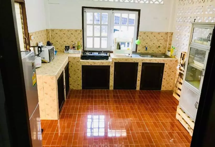 ペンション Winter House Chiang Rai