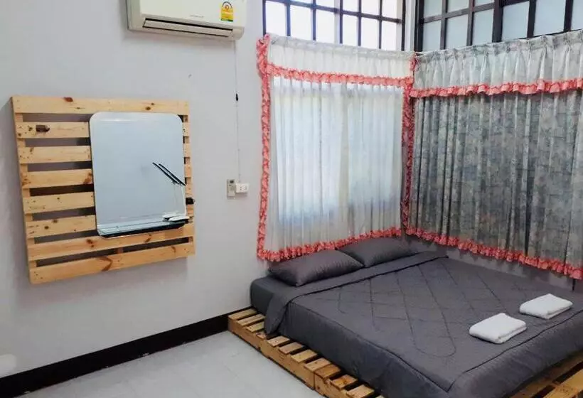 ペンション Winter House Chiang Rai