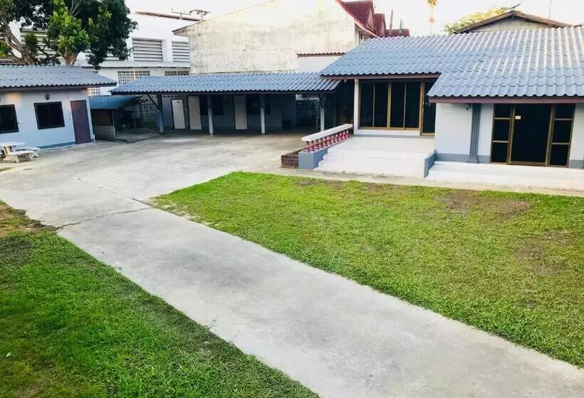 ペンション Winter House Chiang Rai