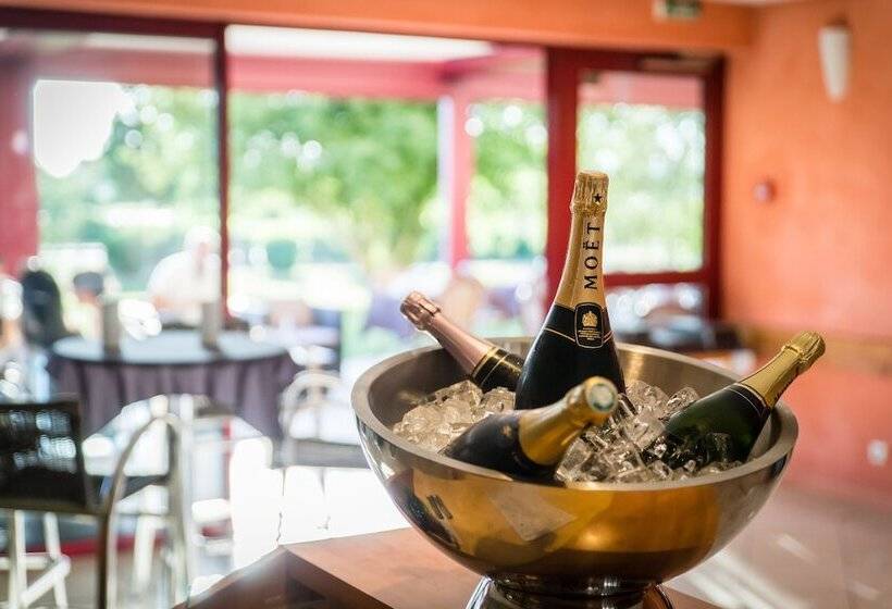 Ambotel La Tourmaline