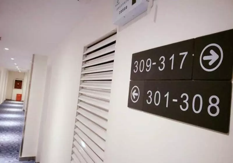 Hotelli 7 Days Premium Zunyi Renhuai Municipal Government