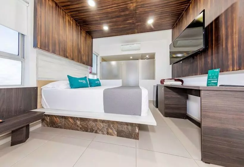 Hotelli San Antonio Plaza