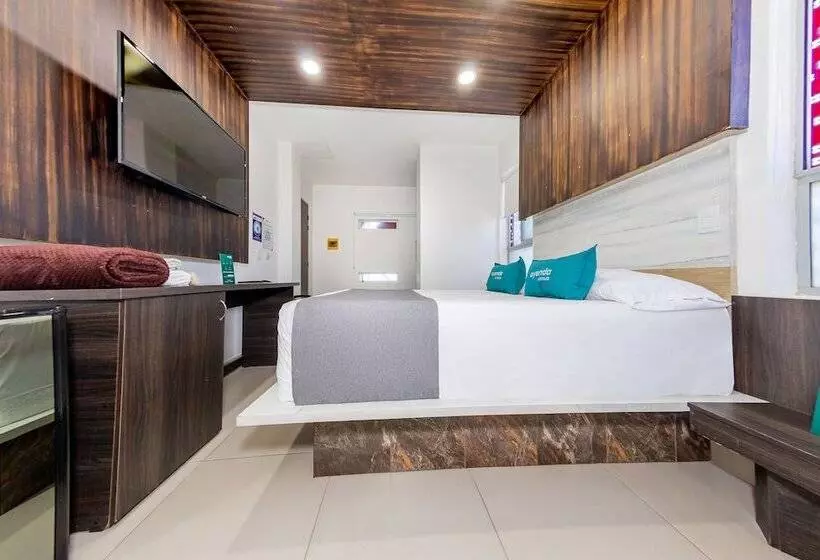 Hotelli San Antonio Plaza