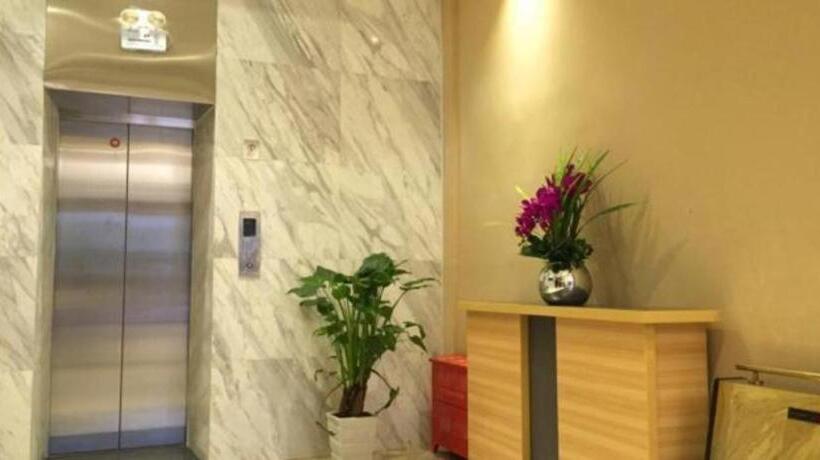 ホテル City Comfort Inn Wuhan Zhongnan Road Fujiaopo