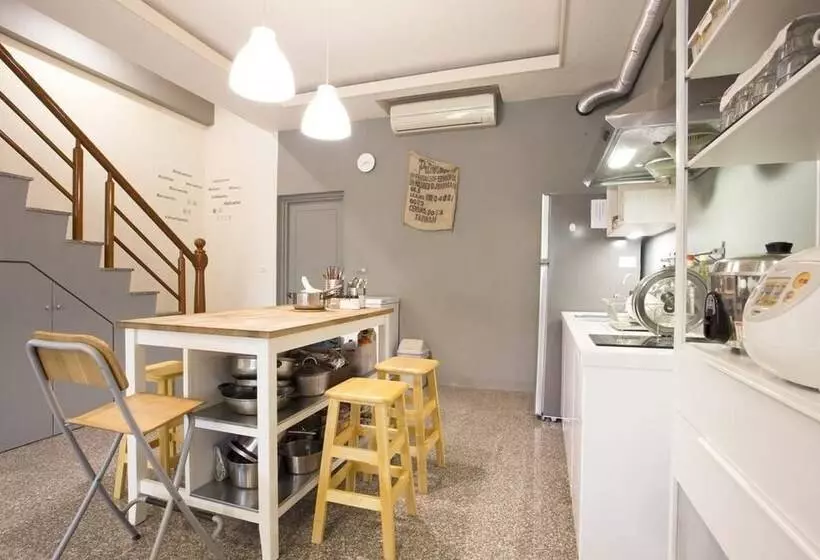 هتل Dali Yi International Hostel