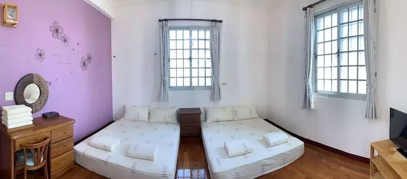 هتل Place Backpackers