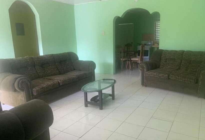 هتل Tha Lagoon Spot