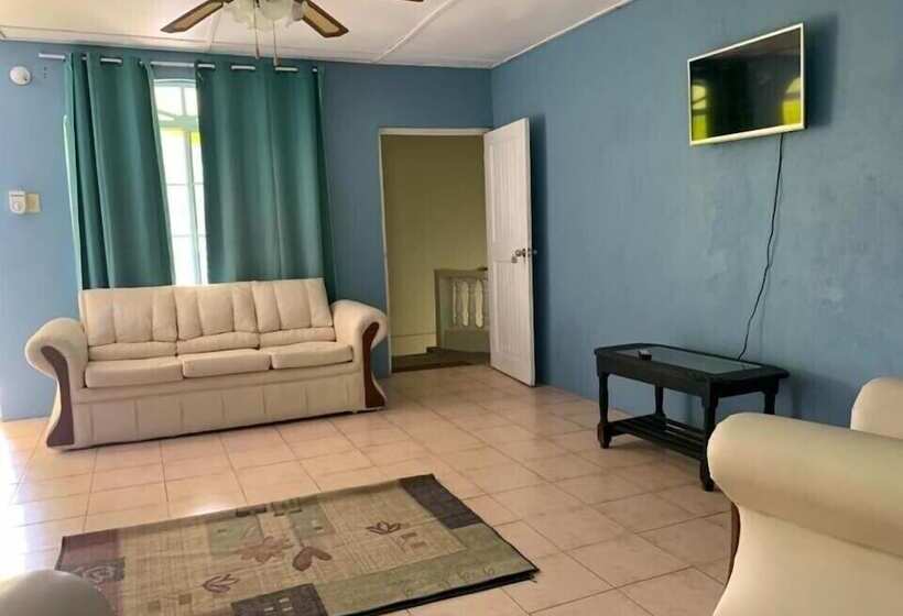 هتل Tha Lagoon Spot