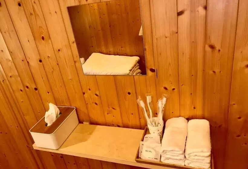هتل Umas Hostel