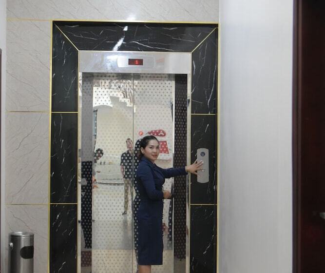 בית מלון כפרי Coecco Xieng Khouang