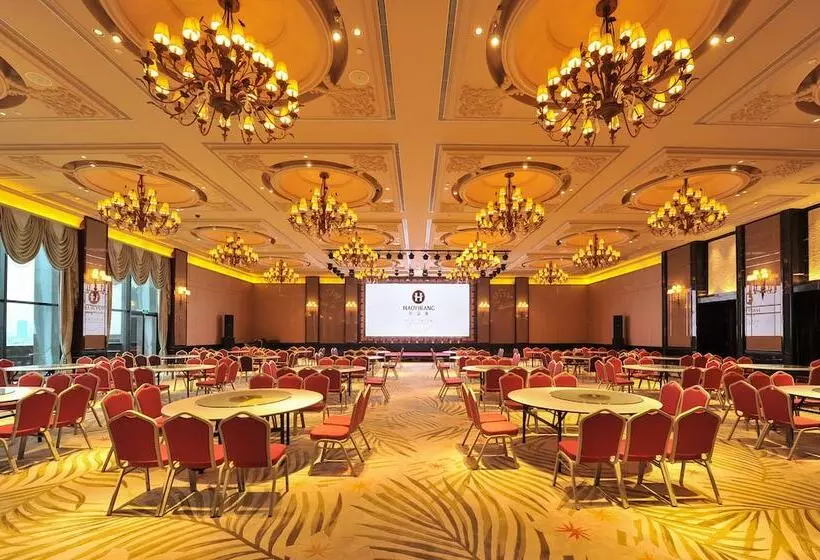 Hotelli Grand Mercure Huizhou Huiyang