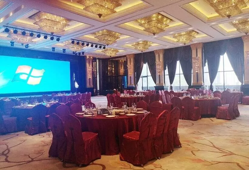 Hotelli Grand Mercure Huizhou Huiyang