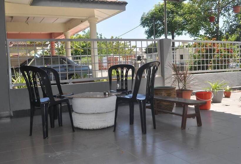 Hotel Home Guesthouse