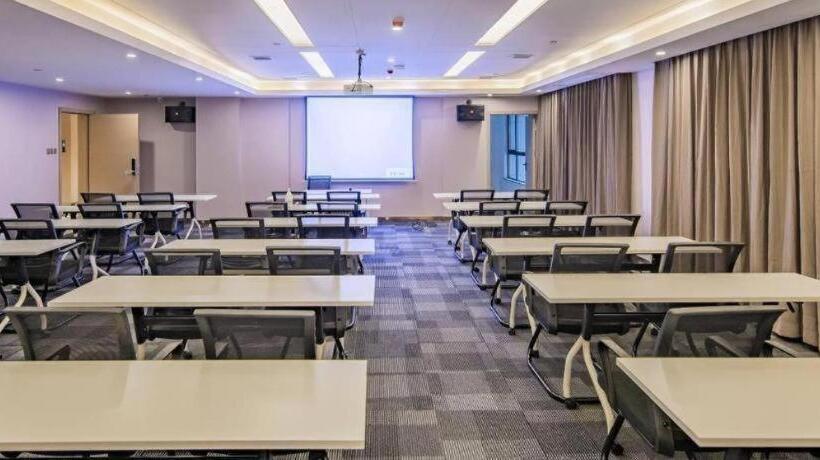 Lavande Hotel·nanchang Shuanggang Jiangxi University Of Finance And Economics