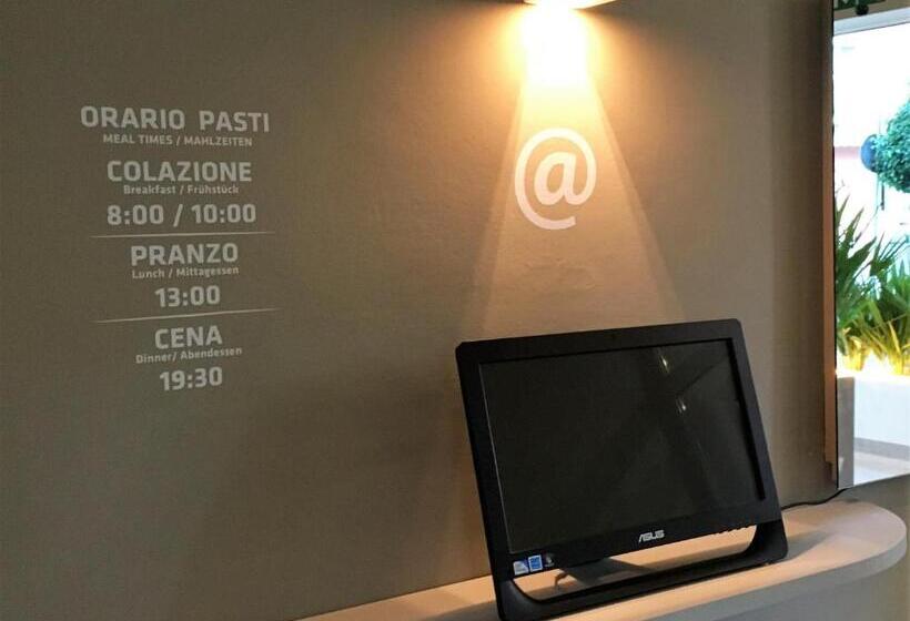 בית מלון כפרי Lux