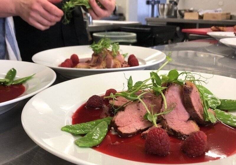 Snöå Bruk Hotell Och Konferens