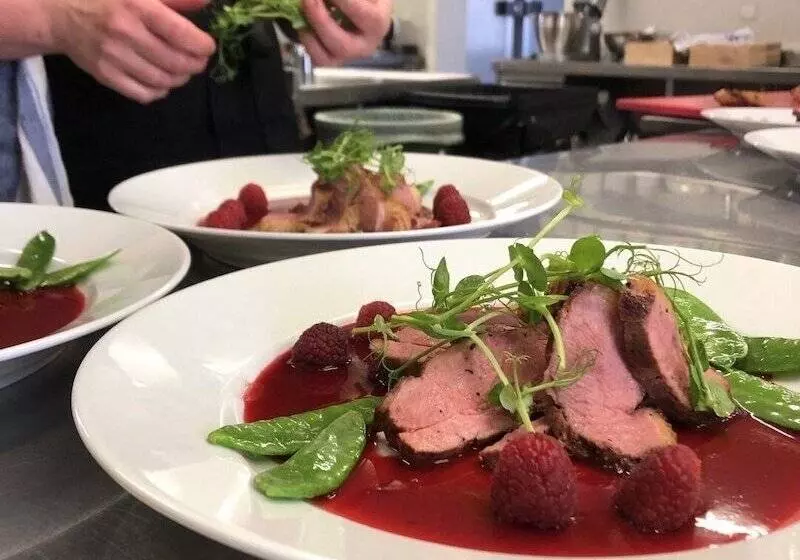 Snöå Bruk Hotell Och Konferens