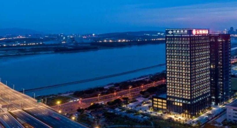 颐豪酒店福州南站店