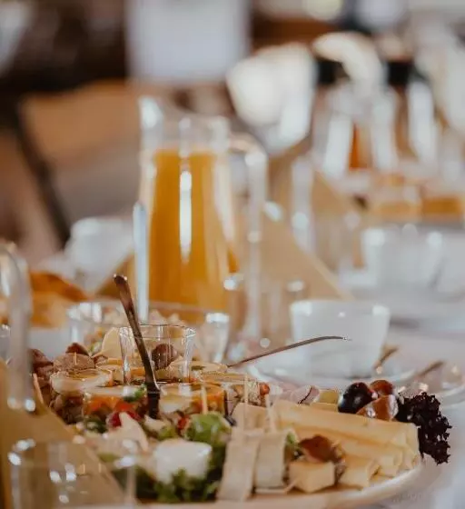 ユースホステル Noclegi Jurapark Krasiejów