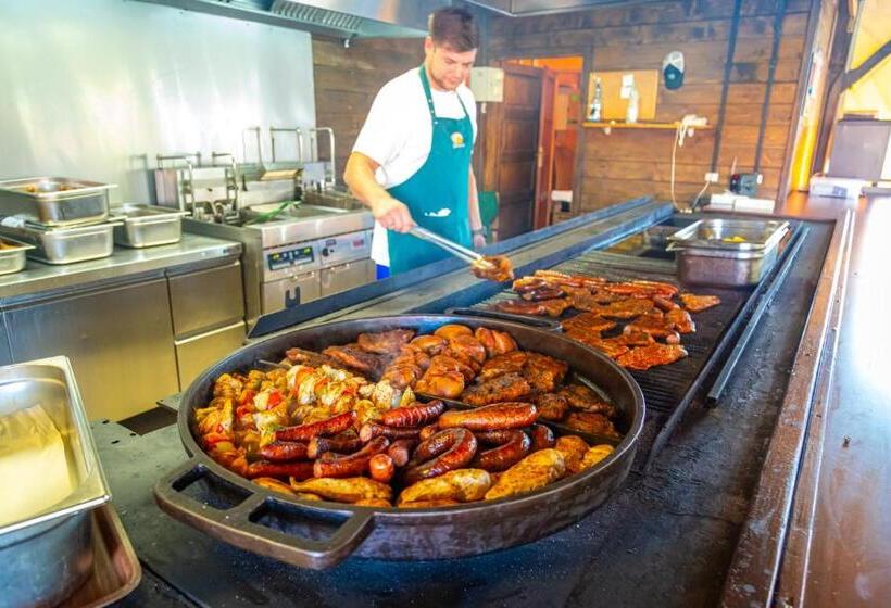 فندق صغير Noclegi Jurapark Krasiejów