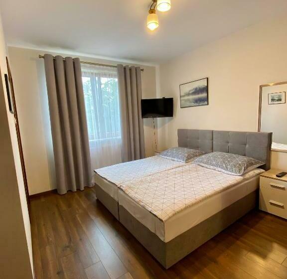 Hotel Agroturystyka Pod Jodłami