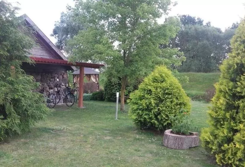 ホテル Agroturystyka Siedlisko Pod Dębami