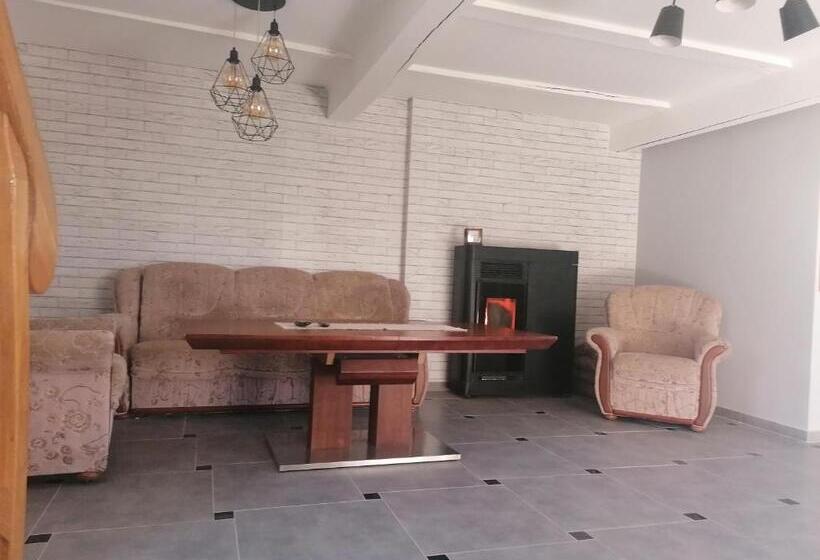 호텔 Agroturystyka Siedlisko Pod Dębami