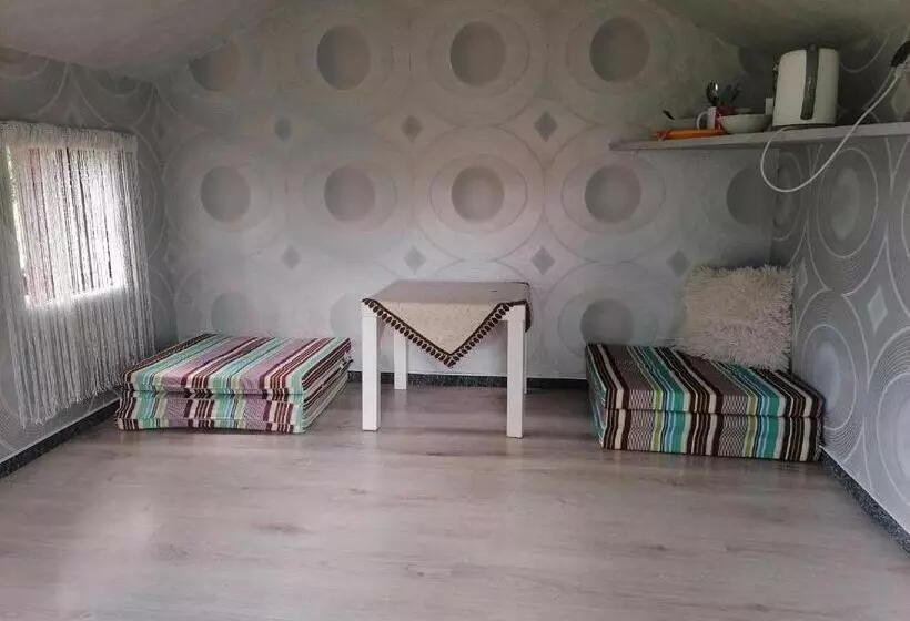 ホテル Agroturystyka Siedlisko Pod Dębami