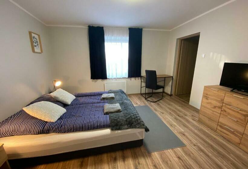 فندق Ik Nad Zalewem 10 Km Od Legnicy