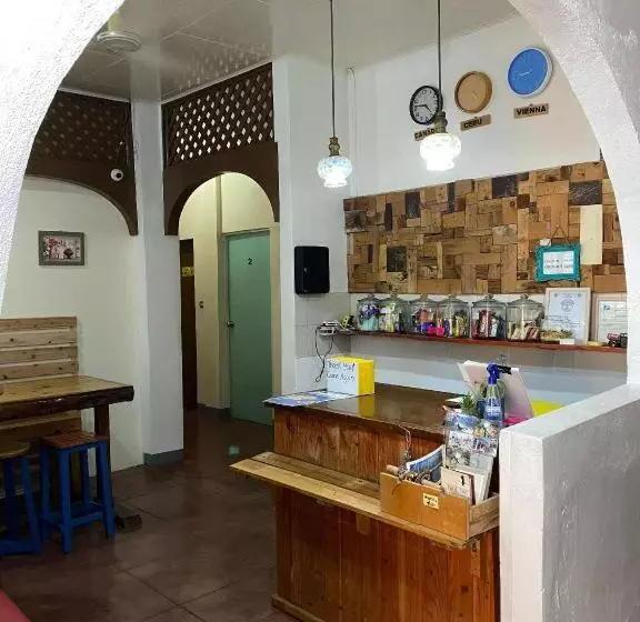 Hotelli Jiji's Hostel