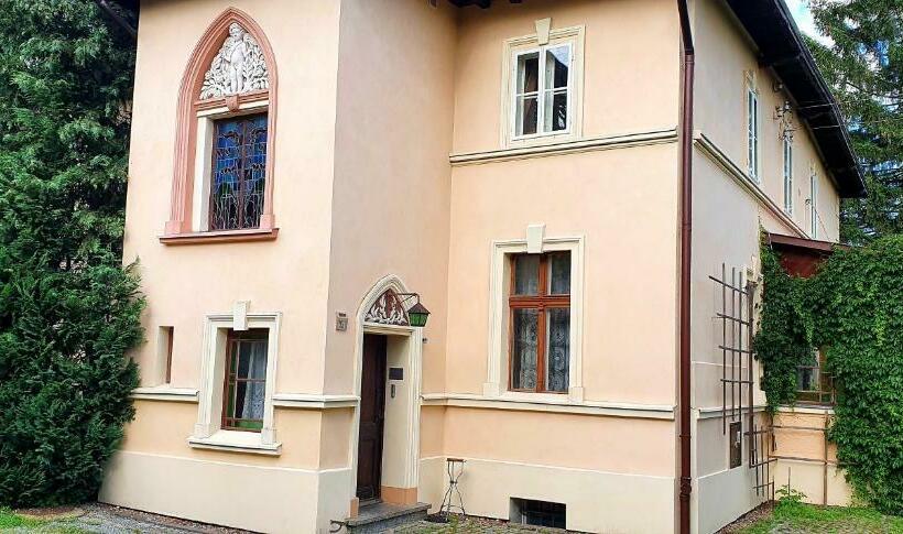 פנסיון Villa Kliche