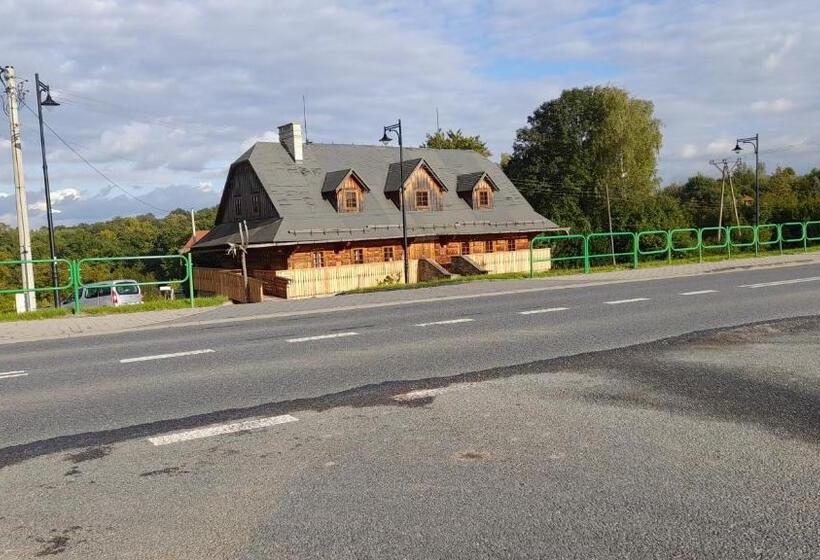 הוסטל Browar Pod Czarnym Kogutem