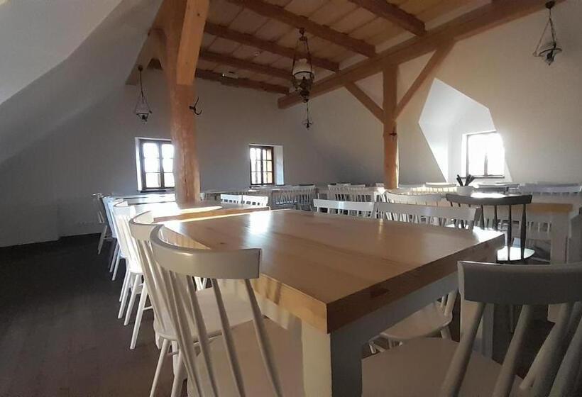 הוסטל Browar Pod Czarnym Kogutem