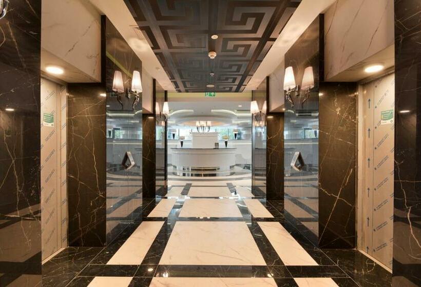 Apartments In  Hanza Tower  Sauna&pool