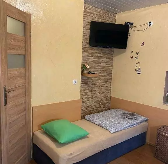 Aamiaismajoitus (B&B) Pokoje Pracownicze Gniezno