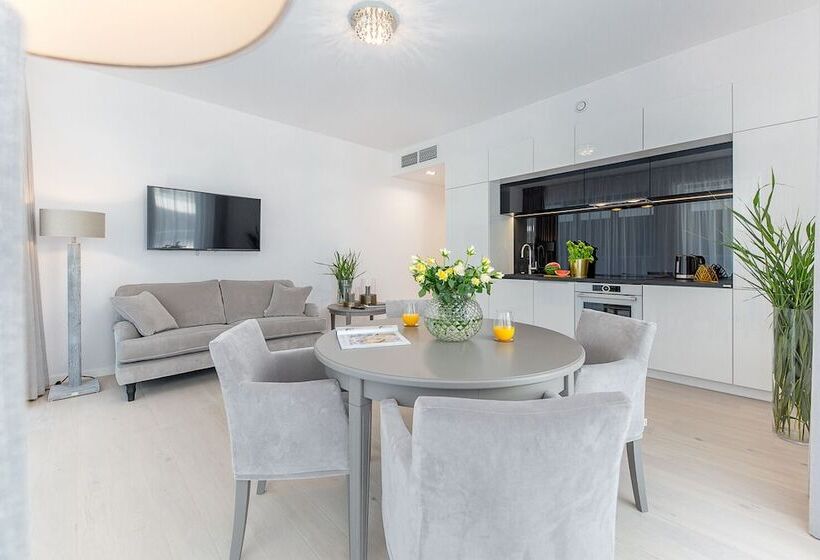 בית מלון כפרי Dune Beach Resort C