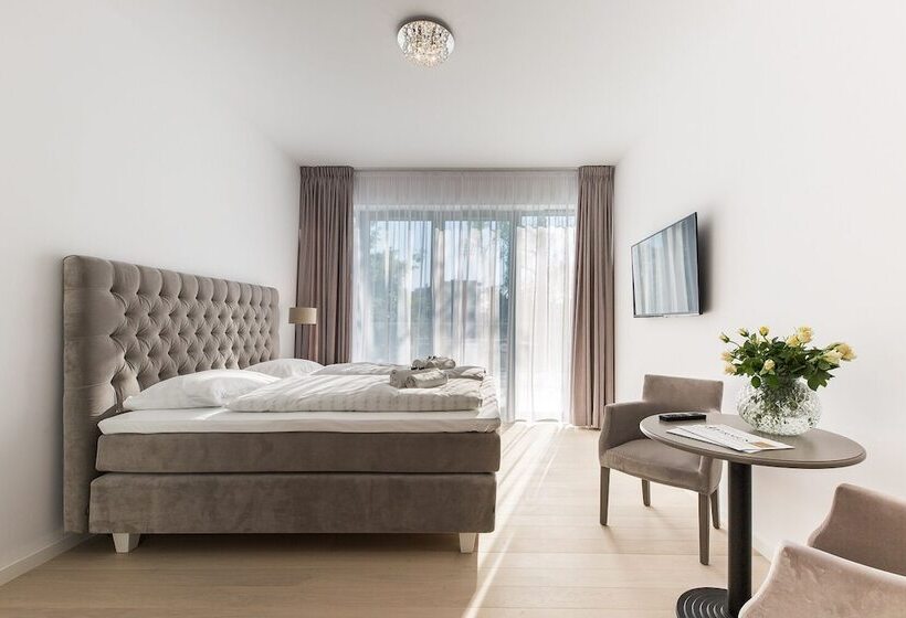 בית מלון כפרי Dune Beach Resort C