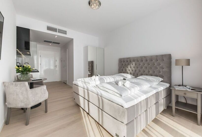 בית מלון כפרי Dune Beach Resort C